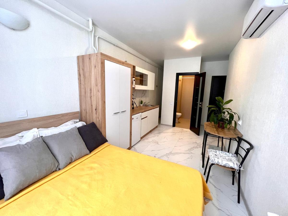 Osapart Hotel In A Complex Semycvit 3 إلفيف المظهر الخارجي الصورة