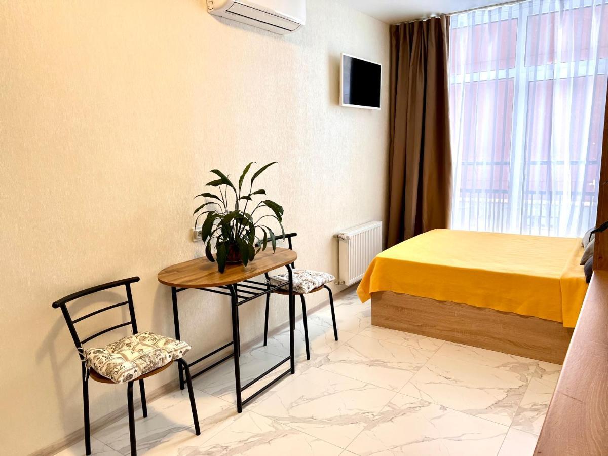 Osapart Hotel In A Complex Semycvit 3 إلفيف المظهر الخارجي الصورة