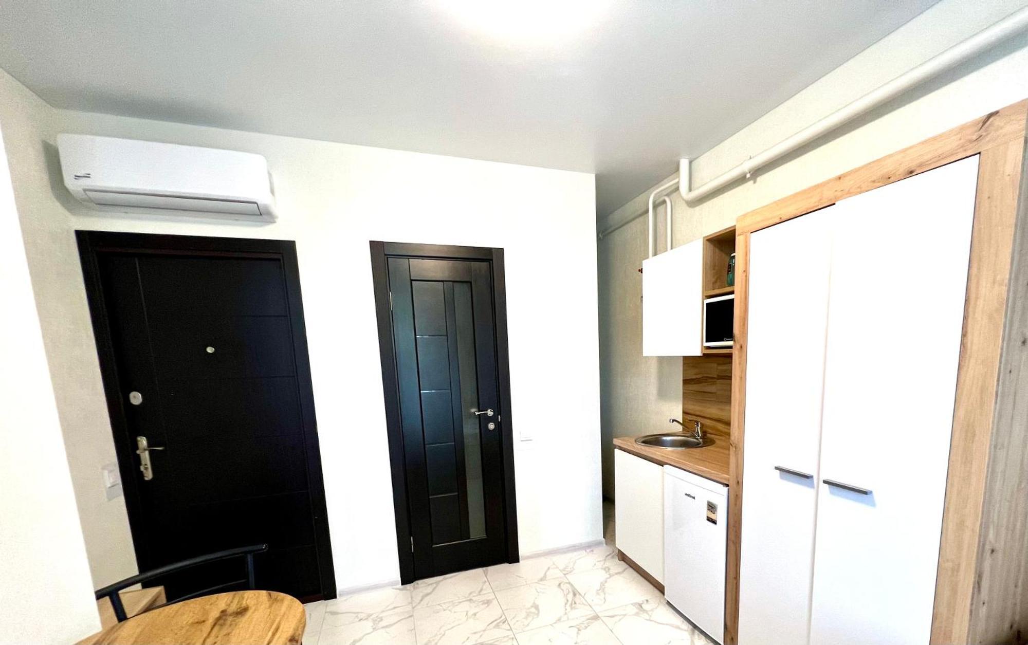 Osapart Hotel In A Complex Semycvit 3 إلفيف المظهر الخارجي الصورة